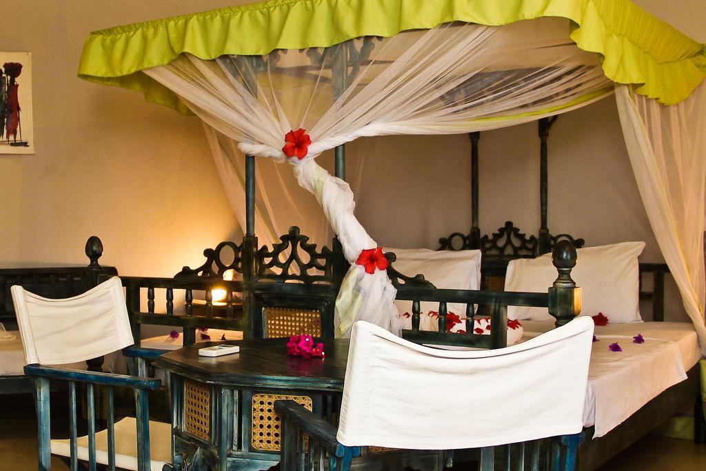 Palumbokendwa Hotel Zanzibar Ngoại thất bức ảnh