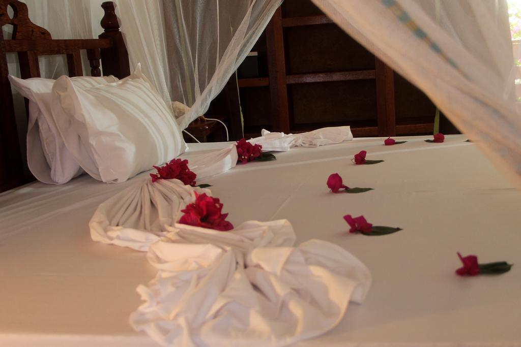 Palumbokendwa Hotel Zanzibar Ngoại thất bức ảnh